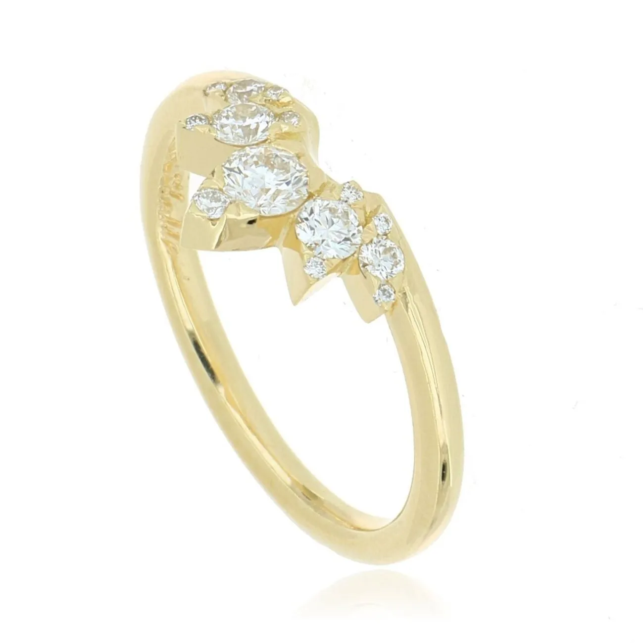 18k Yellow Crown Style Diamond Shadow Band