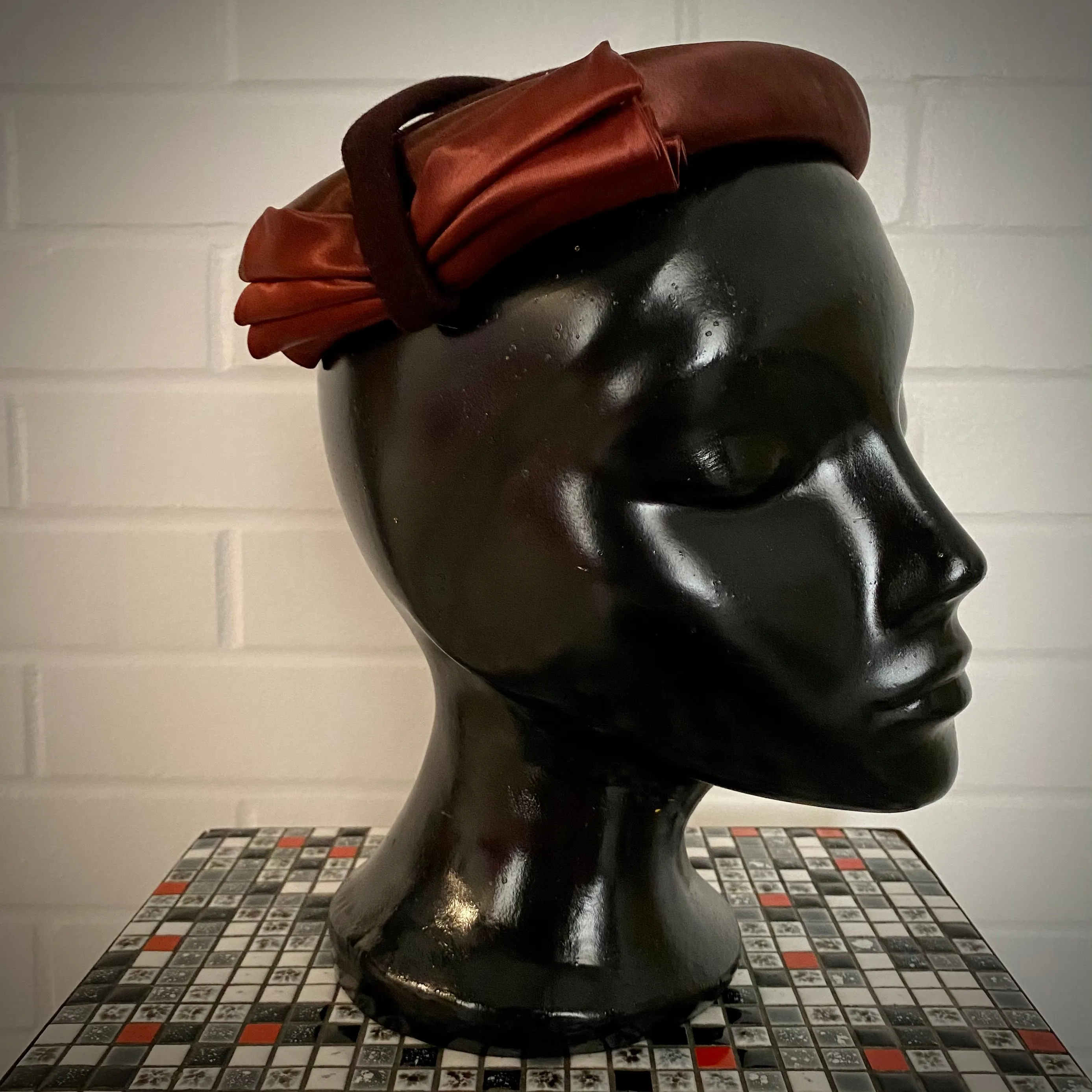 1950s Brown Felt & Satin Calot Hat