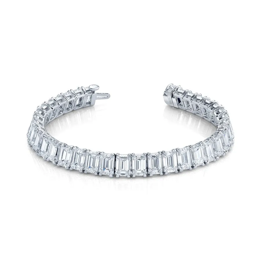 33.44 Carat Emerald Cut Diamonds Platinum Straight Line Bracelet