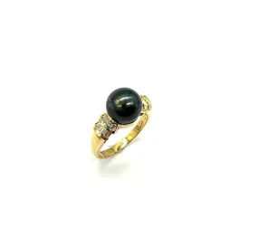 9 MM Black Pearl & Diamond Ring