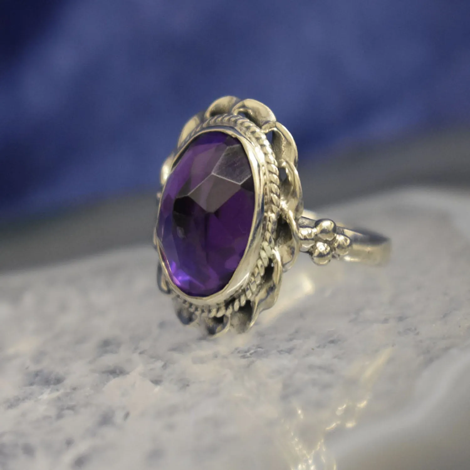 Amethyst Pointed Ring (925) Sterling Silver