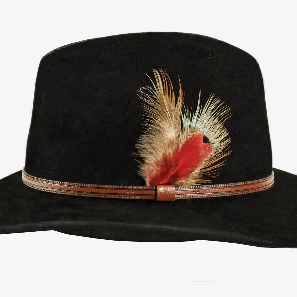 Aria | Red Hat Feather