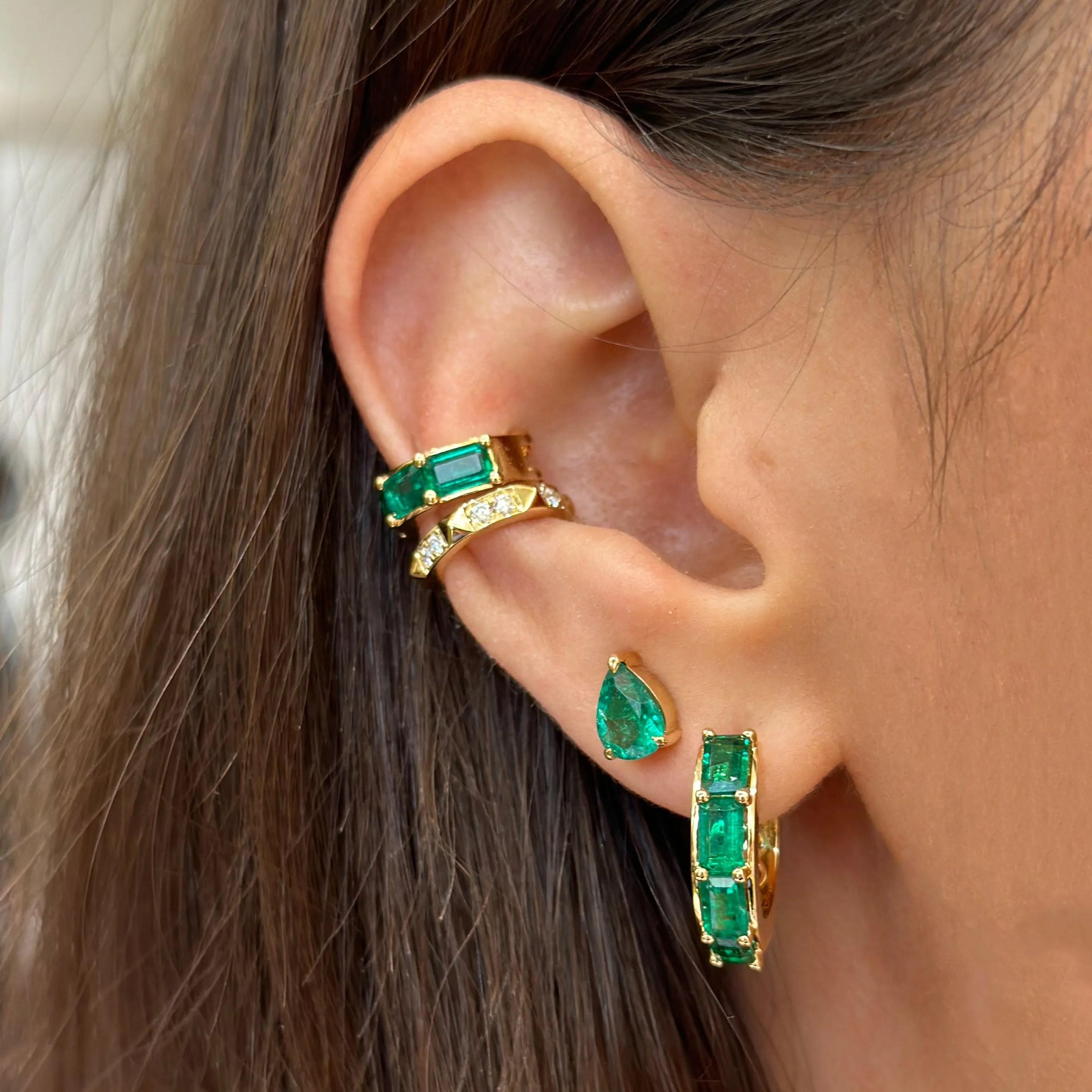 Capri Dreaming® Emerald Gemstone Small Huggies | 18K Yellow Gold