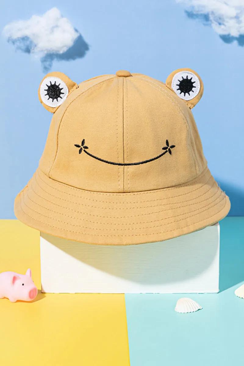 CARTOON FROG DESIGN BUCKET HAT