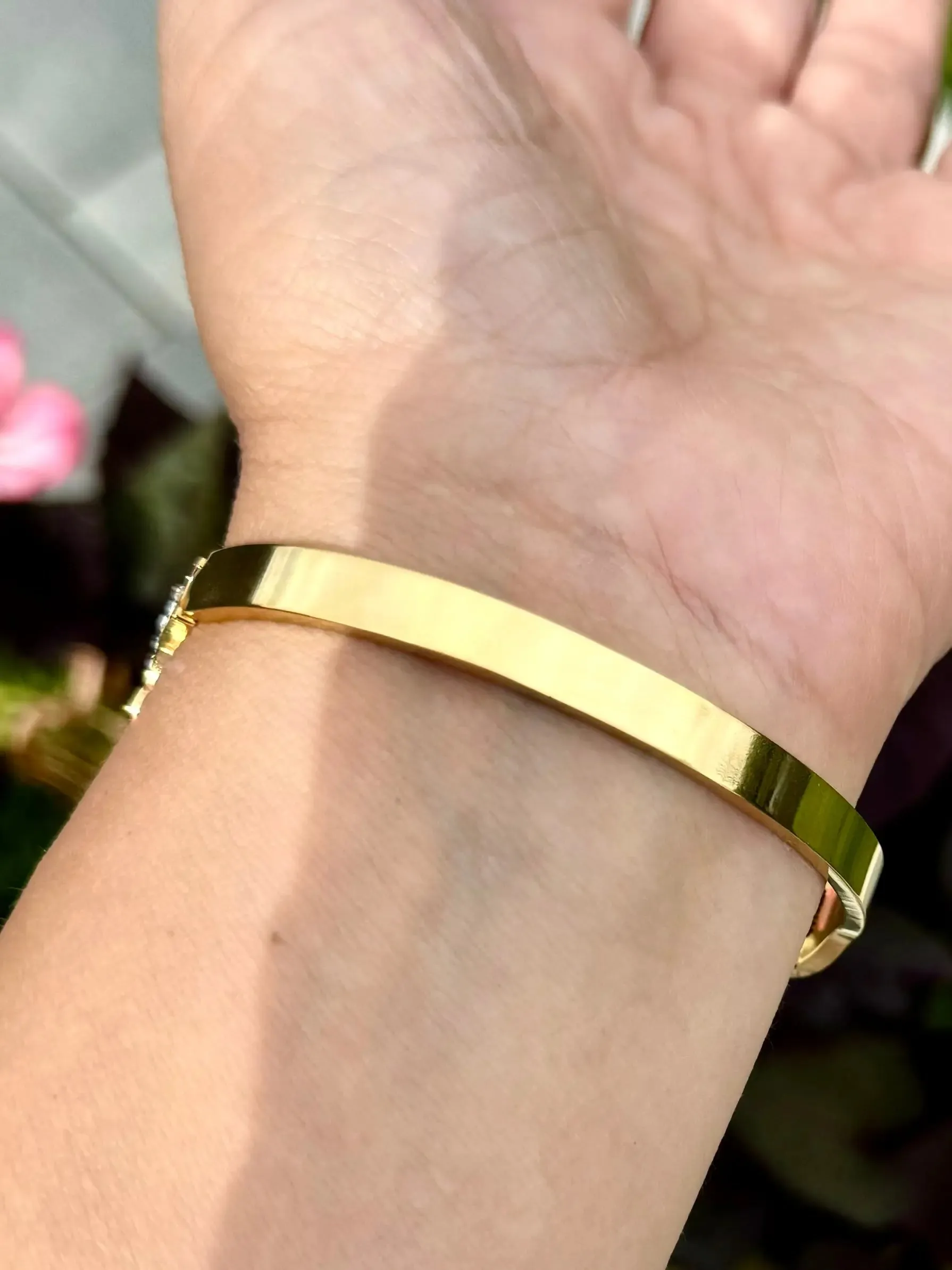 Crown Up Bracelet - Gold