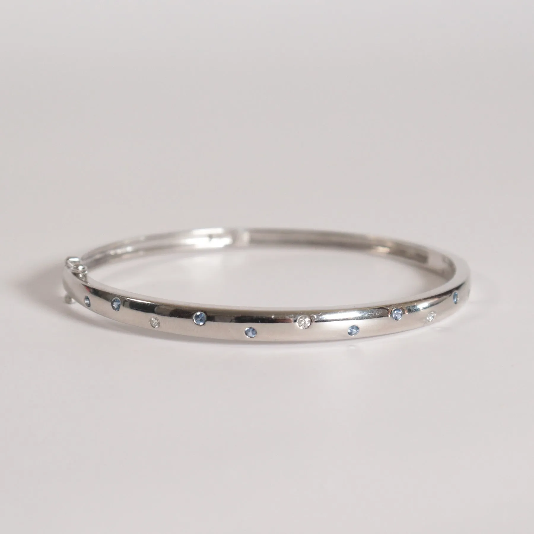 Diamond   Yogo Sapphire Bangle Bracelet