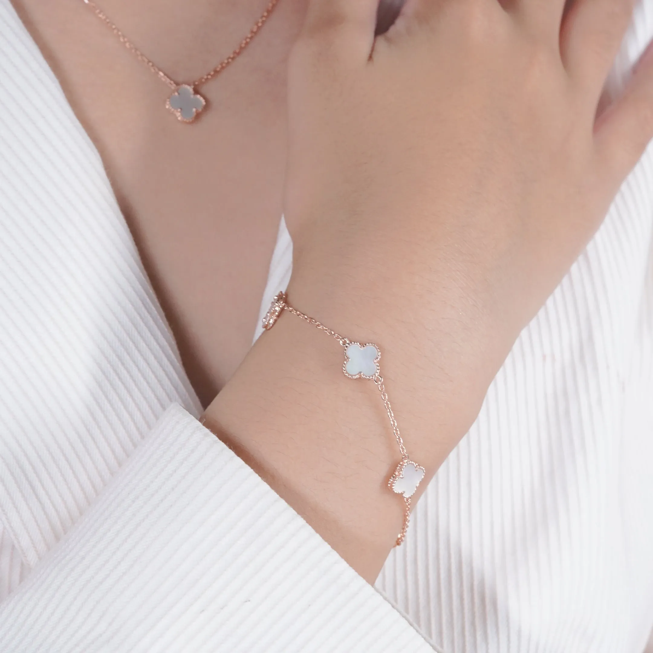 Eloise White Clover Bracelet