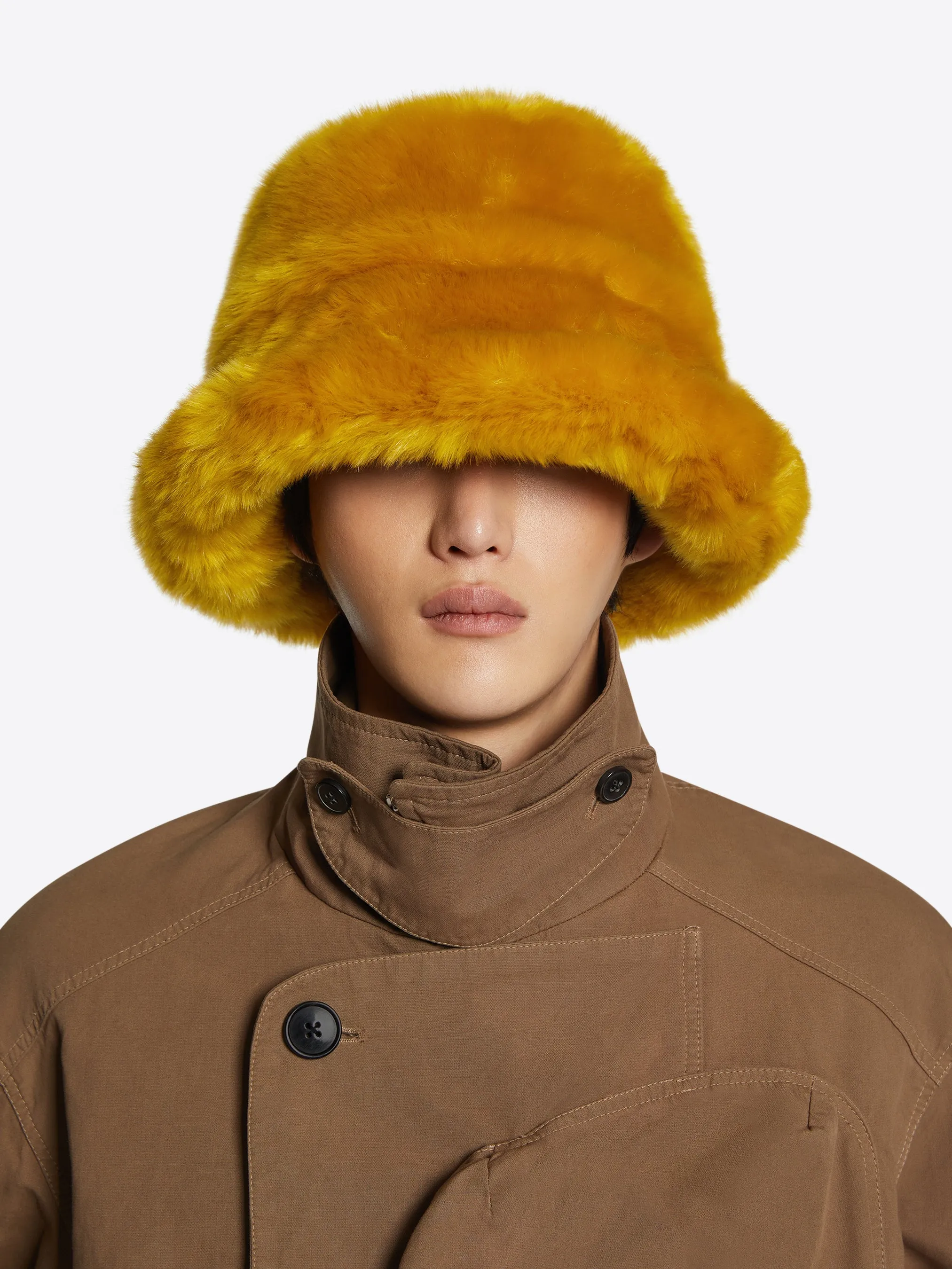 Faux fur bucket hat