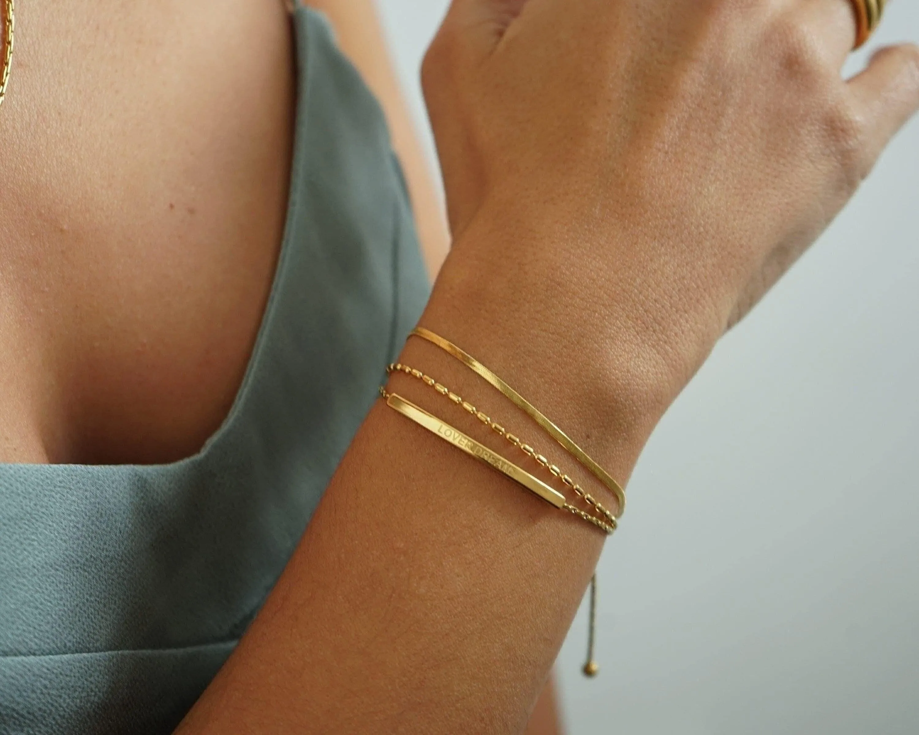 Gold double chain Bracelet