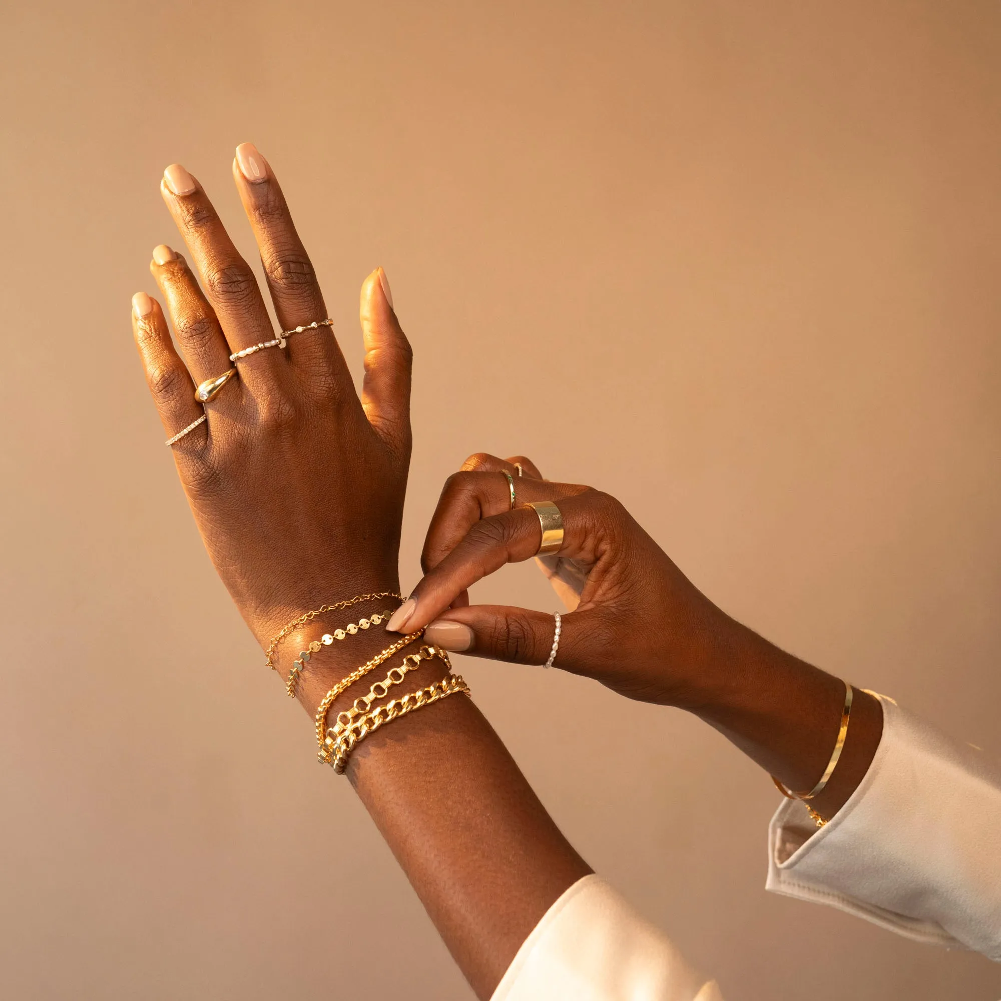 Gold Filled Round Box Bracelet