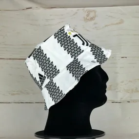 Juventus 22/23 Upcycled Home Shirt Bucket Hat