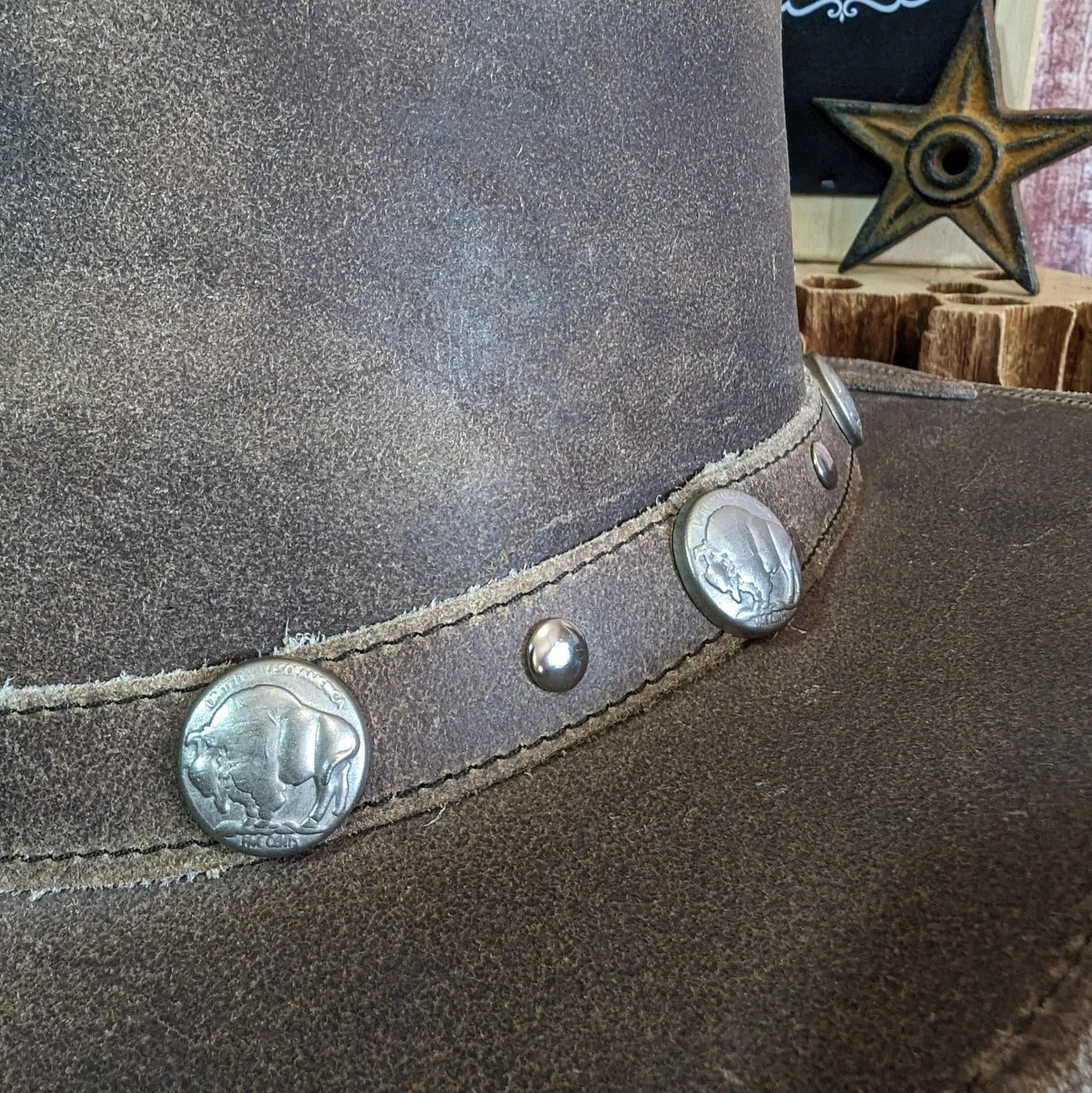 Leather Hat "Crackled" by Bullhide   4070GR