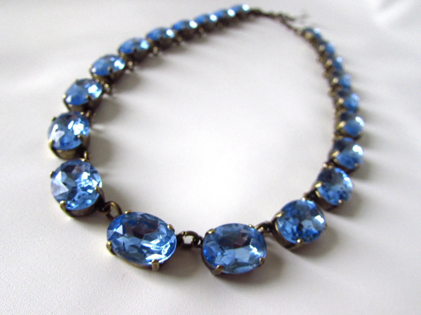 Light Blue Crystal Riviere Necklace - Medium Oval