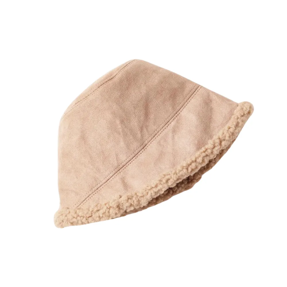 Look by M Fisherman's Reversible Bucket Camel Hat (Women's)