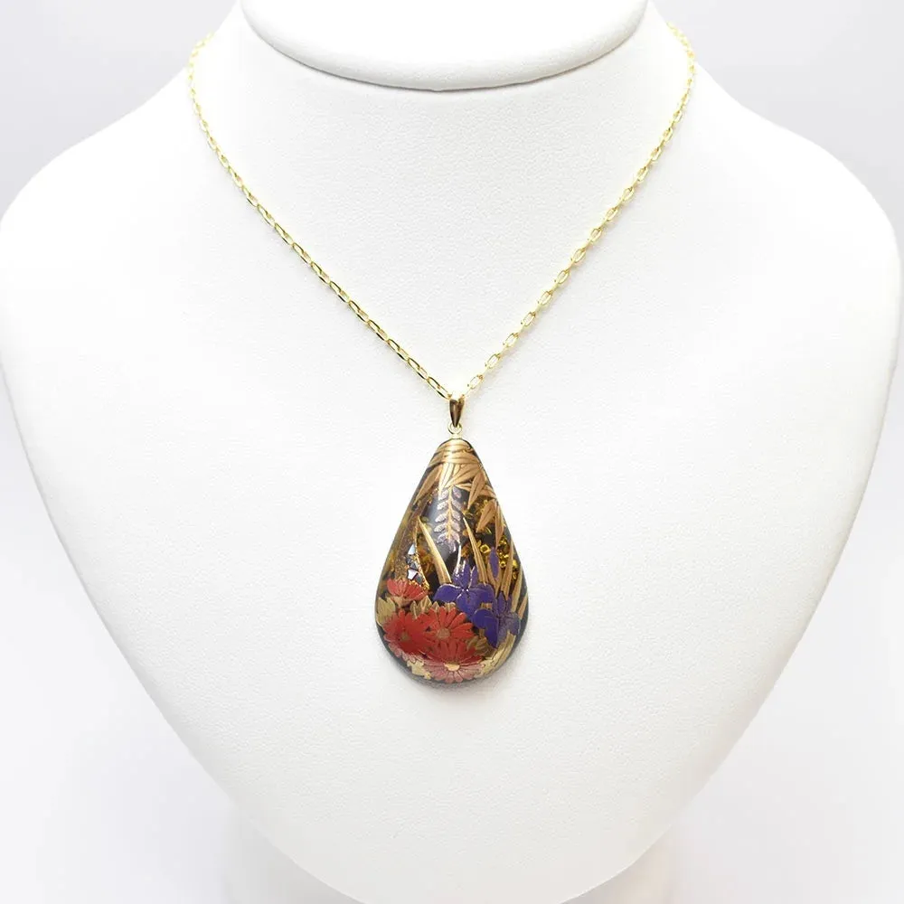 Maki-e Urushi Lacquer Pendant Necklace - Amber / Flower -, Traditional Japanese Urushi Lacquer Jewelry