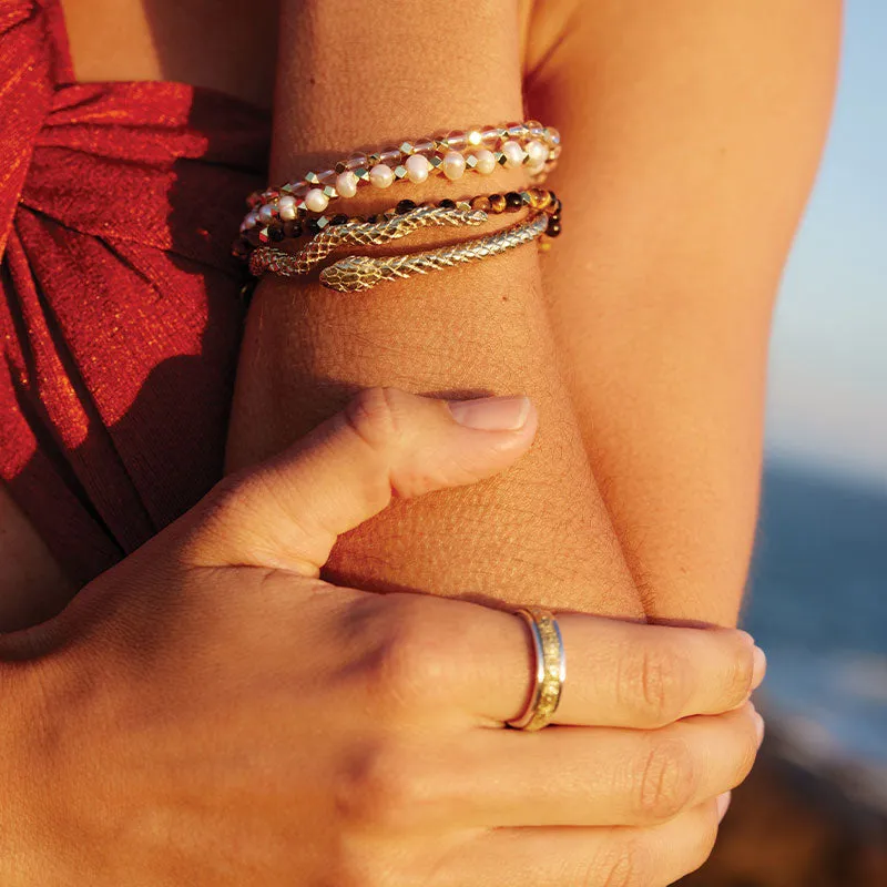 ONYX AURA OF GOLD GEM BRACELET