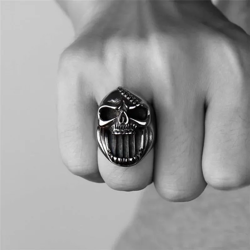 Punk Skull Head Bottle Opener Ring - Unisex Gothic Fashion