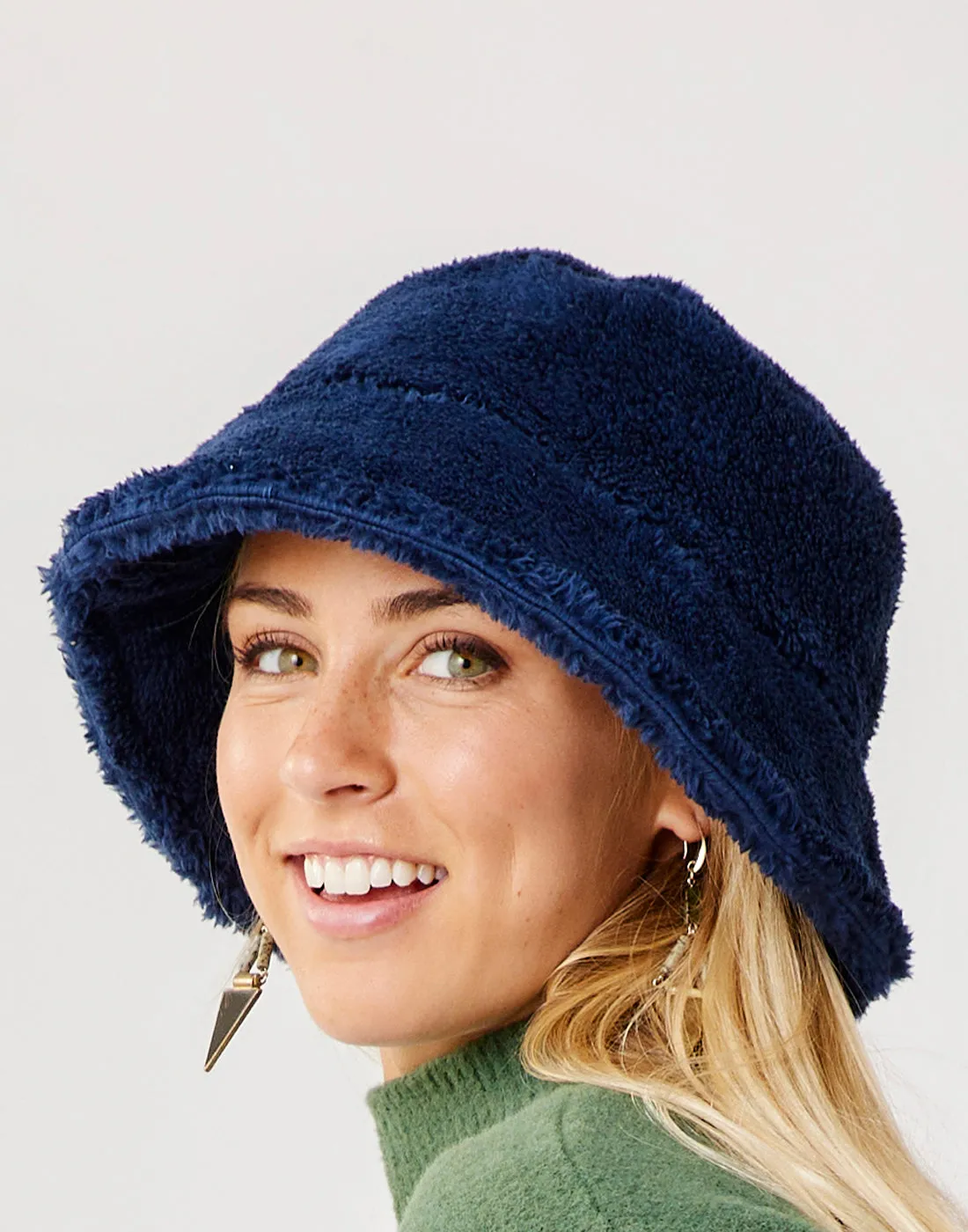 Sherpa Bucket Hat: Navy