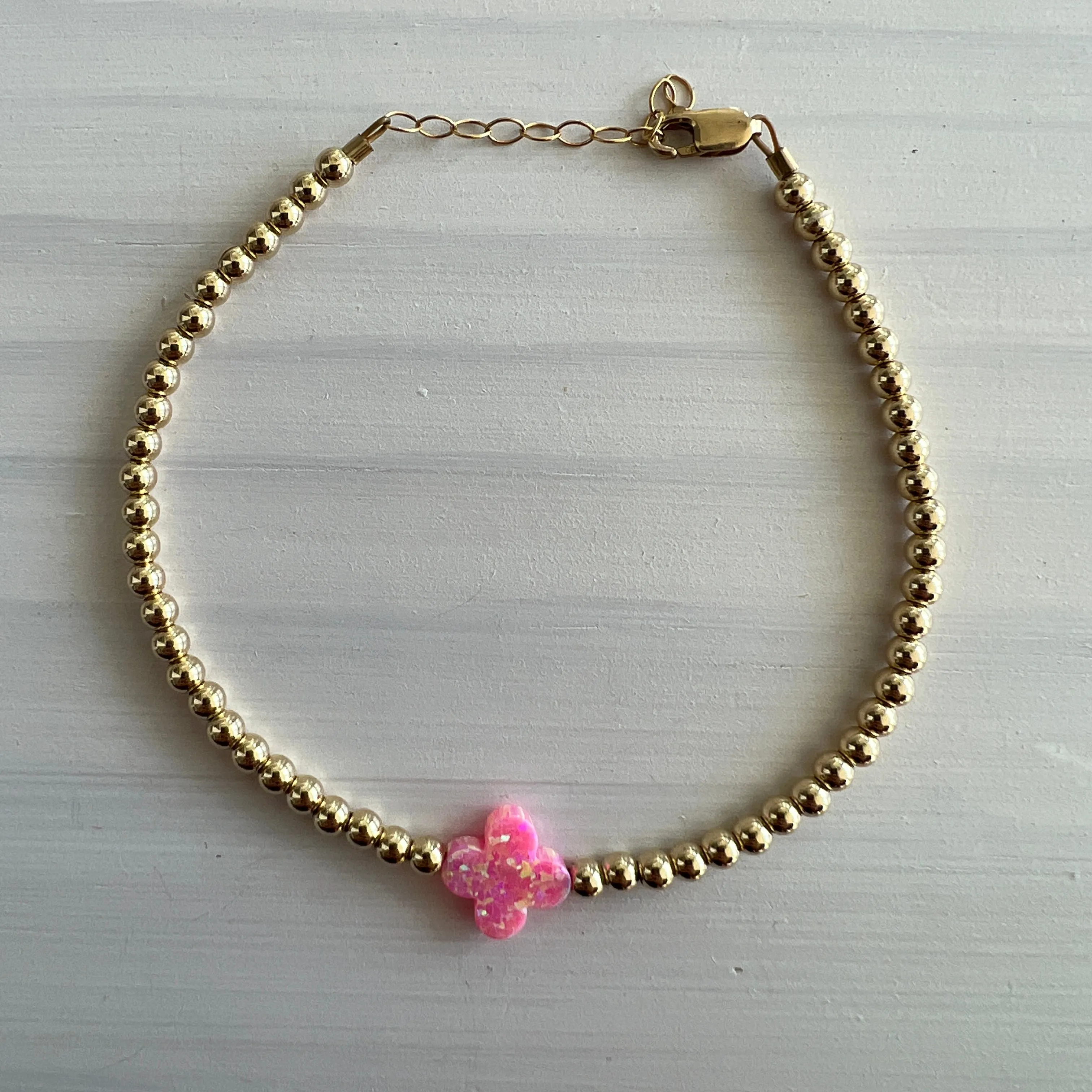 Single Medium Clover Bracelet