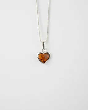 Subtle Heart Pendant Necklace