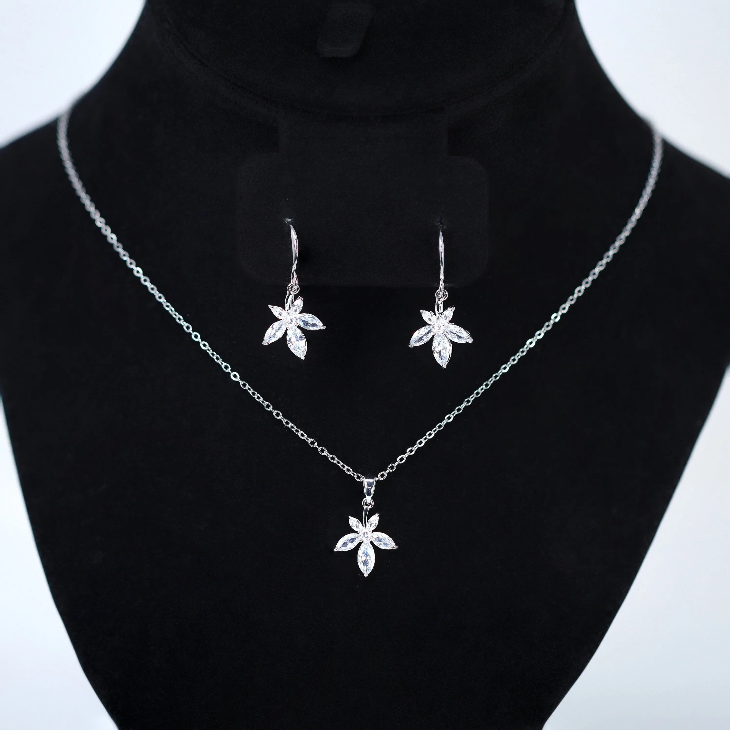 Swarovski Crystal Dainty Leaf Drop Necklace , Bridal Jewelry, Bridal Earrings And Necklace, Statement Earrings Cz, Necklace Set