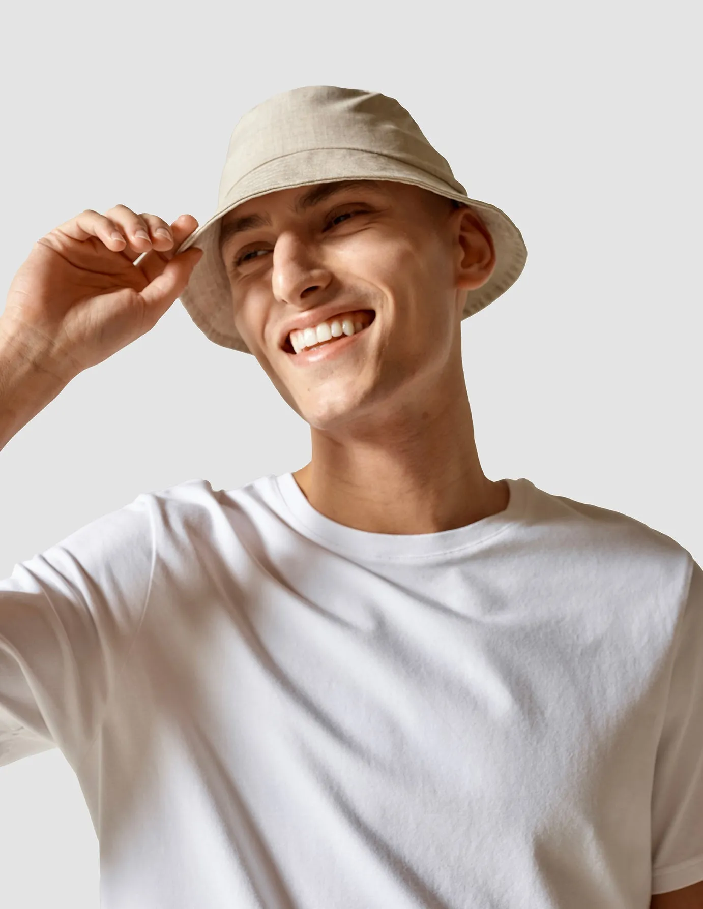 Tech Linen Bucket Hat Sandshell