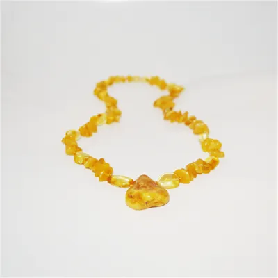 The Amber Monkey- Milk Lemon Pendant 18”