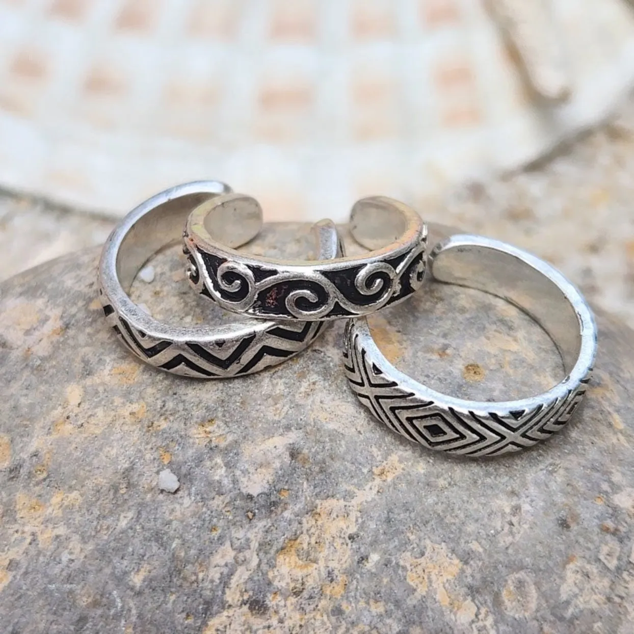 TRIBAL STYLE BOHO SET OF 3 WATERPROOF  - SILVER TOE RINGS