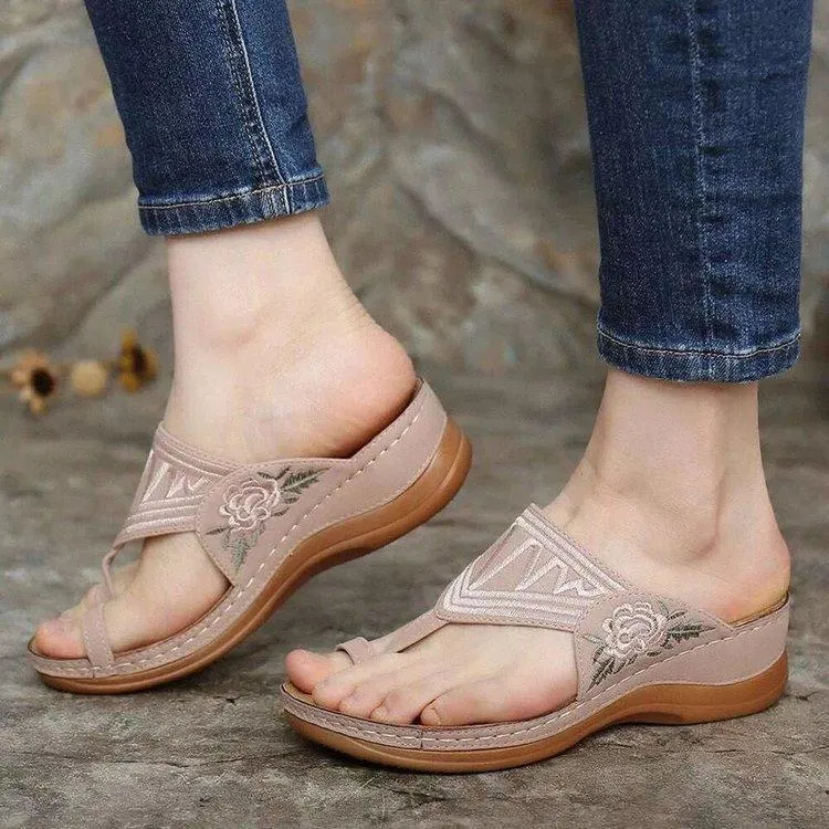 Women flower embroidery ring toe wedge heel flip flops